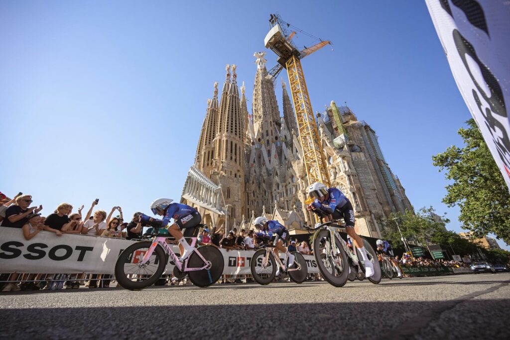Team Time Trial Stage 1, Barcelona, photo (courtesy of) A.S.O. Charly Lopez.
